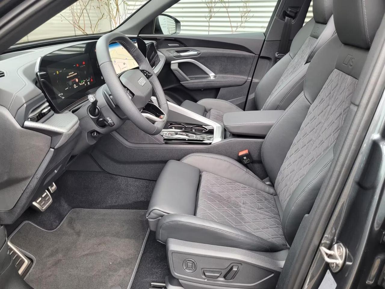 Audi Q5 Sportback TDI quattro Tech pro air S-Line !!Finanzio Fini a 180 Mesi Ant 0 rata 200 mese!!