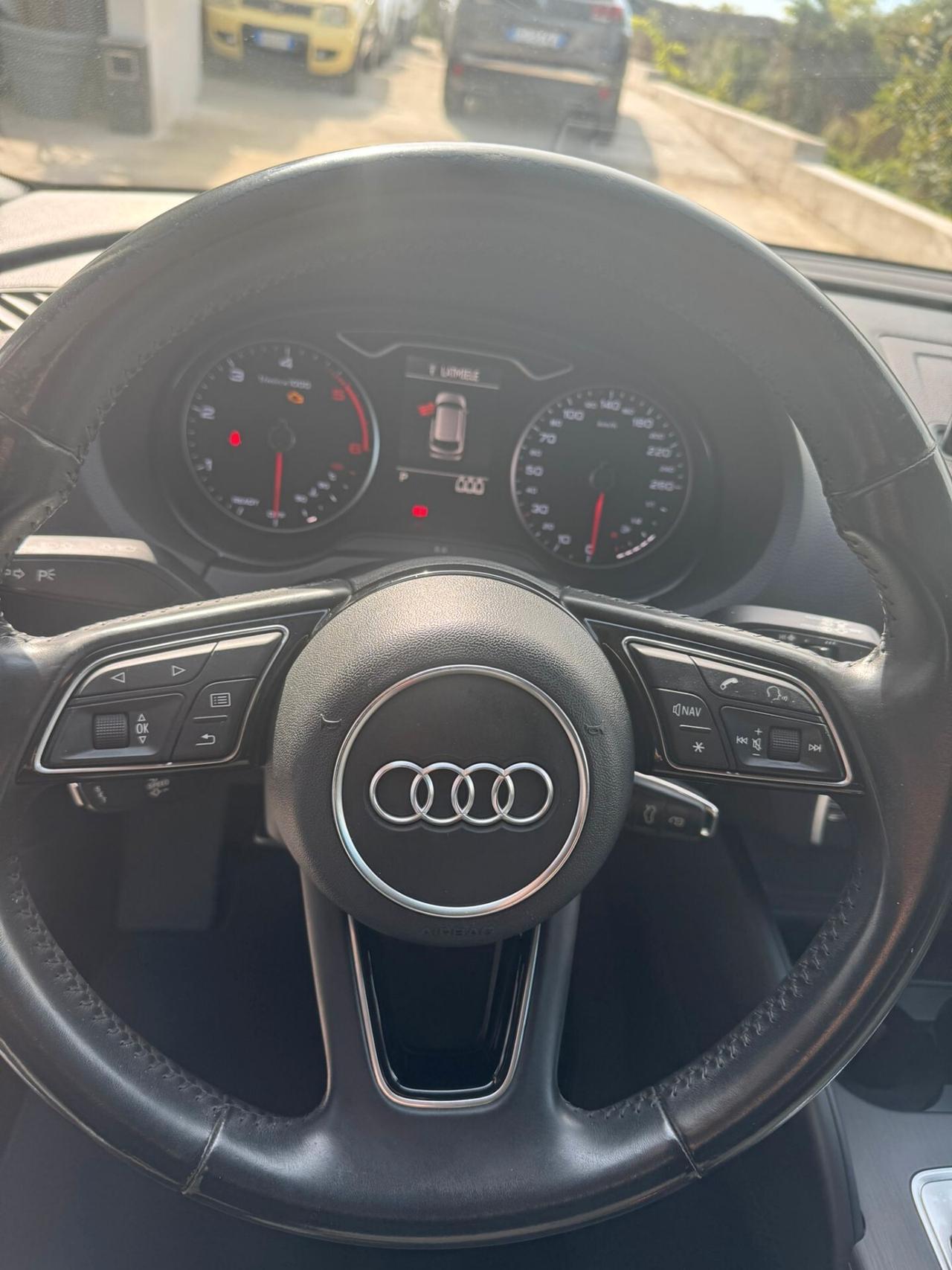 Audi A3 SPB 1.6 TDI S tronic Sport