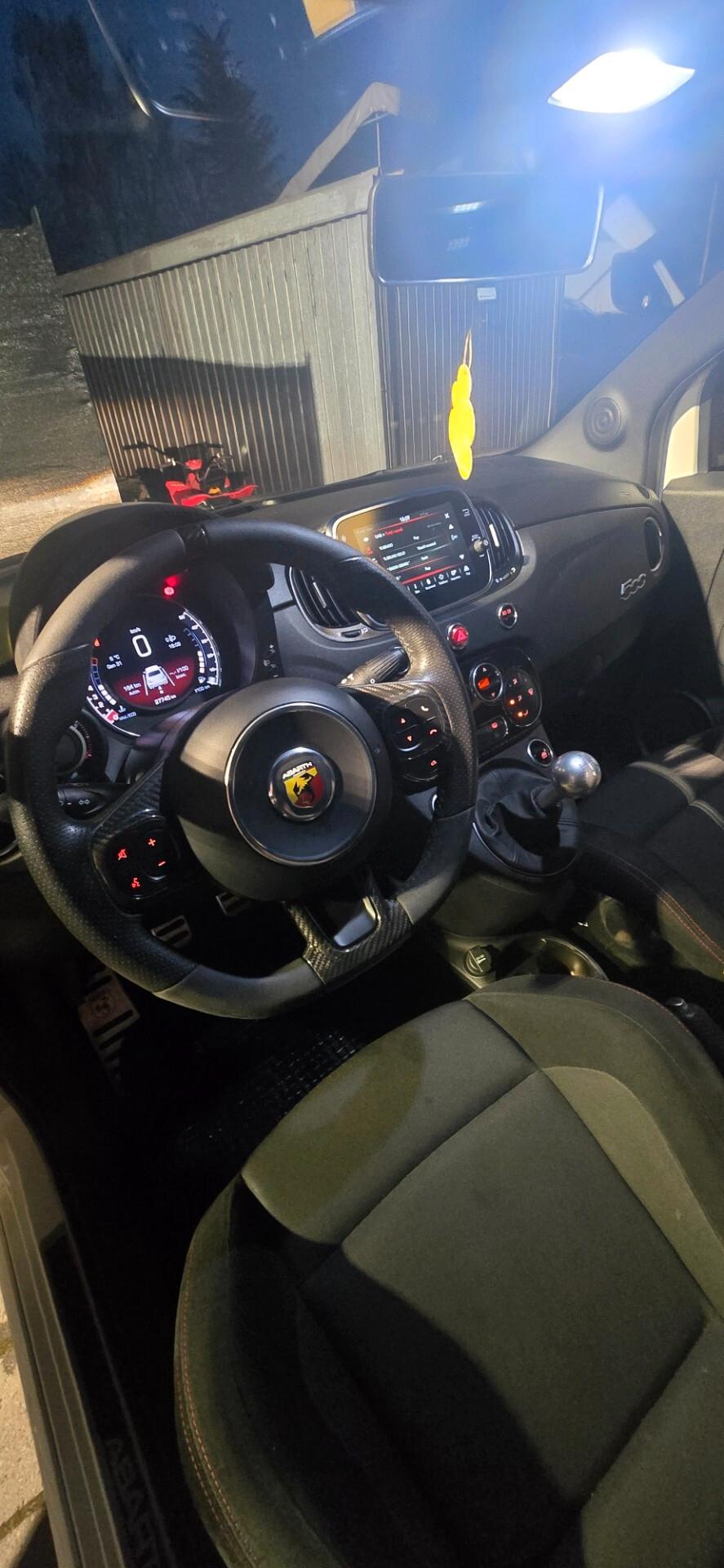 Abarth 595 1.4 Turbo T-Jet 180 CV Competizione