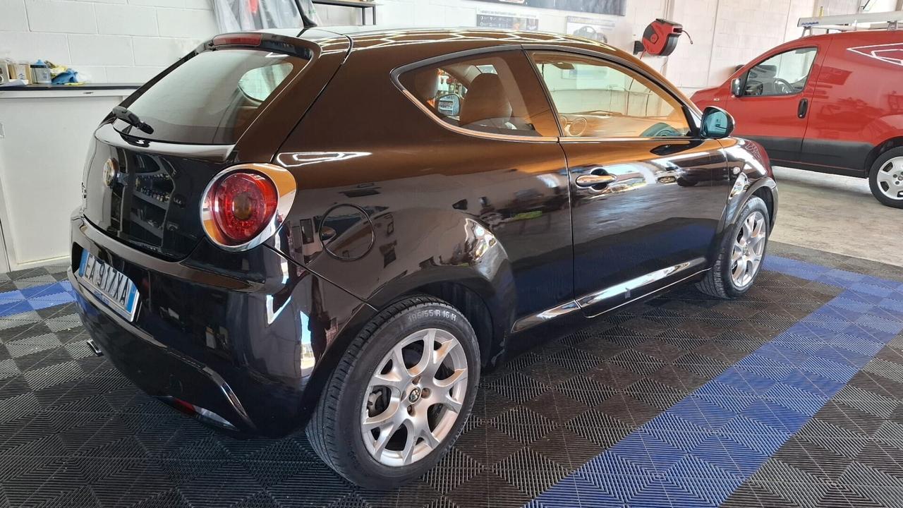 Alfa Romeo MiTo 1.4 T 120 CV GPL Distinctive Sport Pack OCCASIONE € 3900