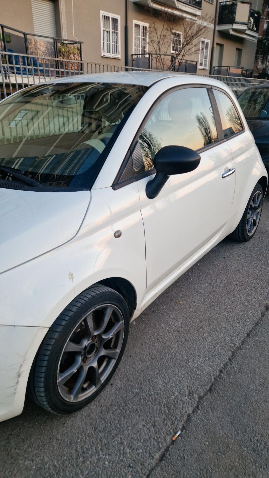 Fiat 500 1.2 Benzina Abarth Look.