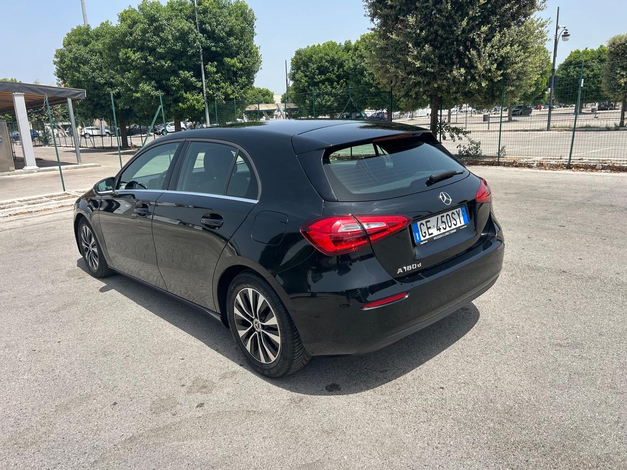 Mercedes-benz A 180 d Automatic Business