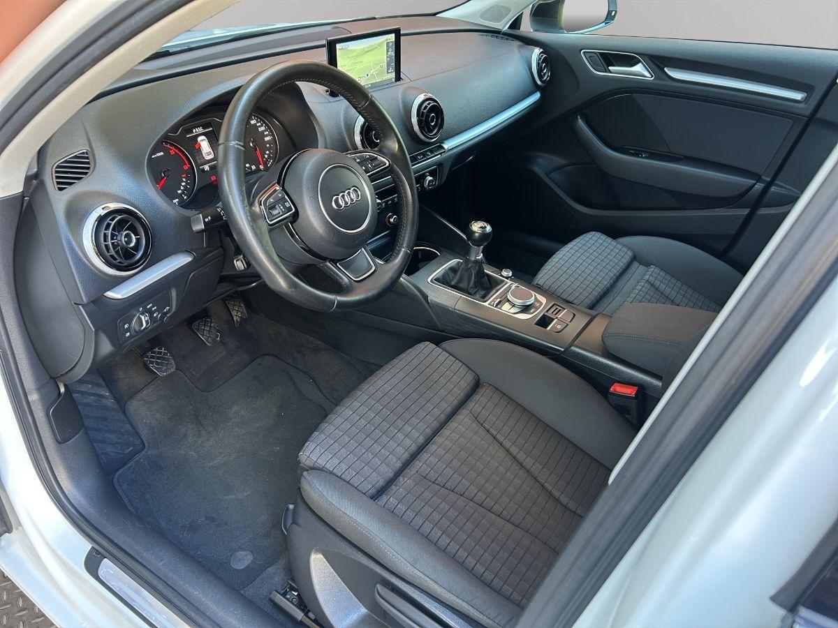 AUDI - A3 - SPB 2.0 TDI 150 CV S-LINE