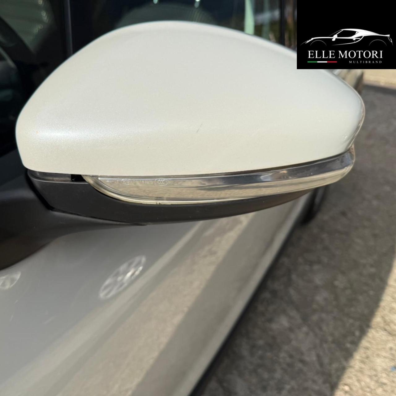 Peugeot 2008 BlueHDi 100 S&S Black Matt