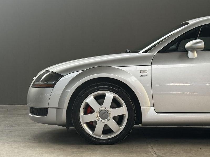 Audi TT 1.8 Turbo 20v 180cv Coupè S Line