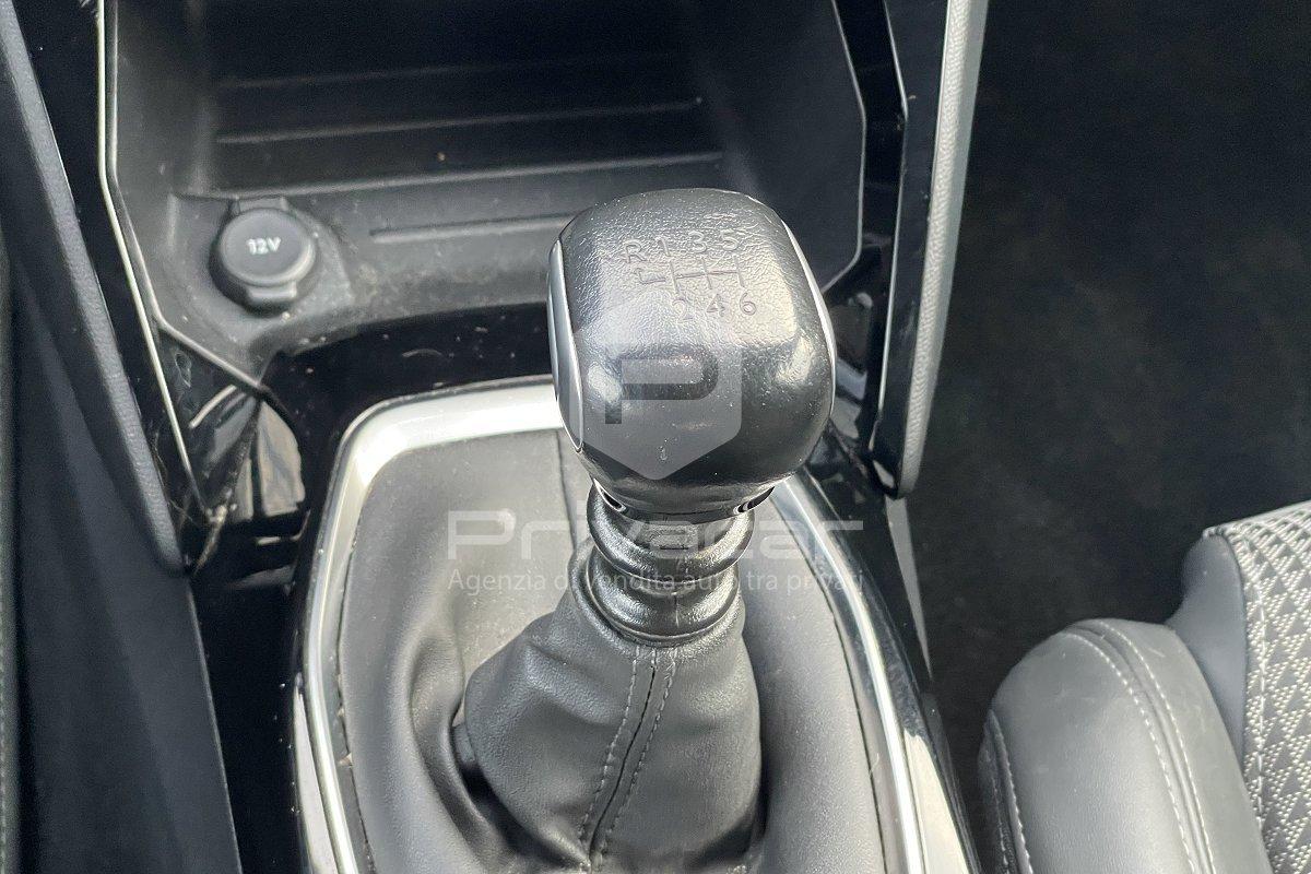 PEUGEOT 2008 PureTech 130 S&S GT