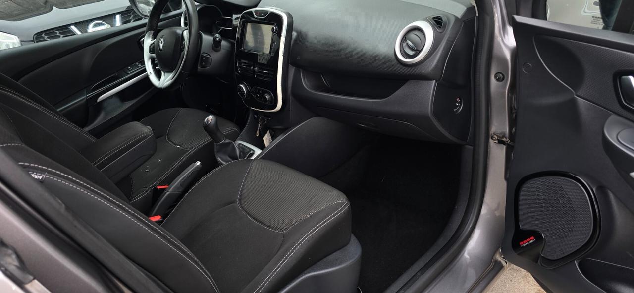 Renault Clio dCi 8V 90CV EDC Start&Stop 5 porte Energy Intens
