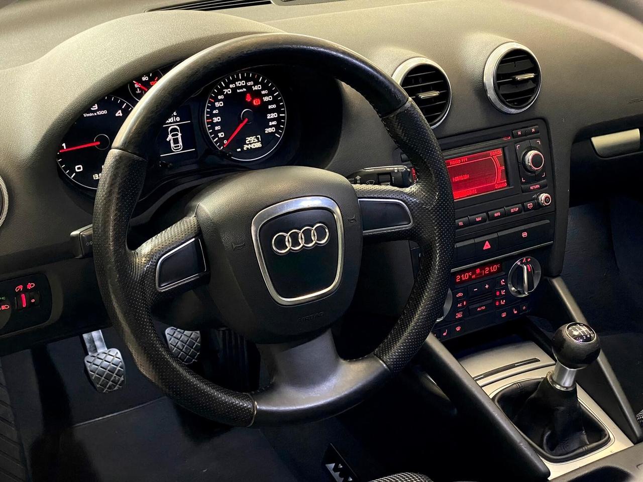 Audi A3 SPB 2.0 TDI 140 Ambition - Restyling