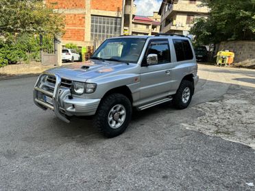 Mitsubishi Pajero 2.8 TDI Metal-top S.S. GLS Target