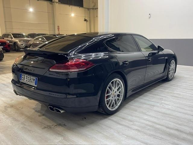 Porsche Panamera 4.8 Turbo