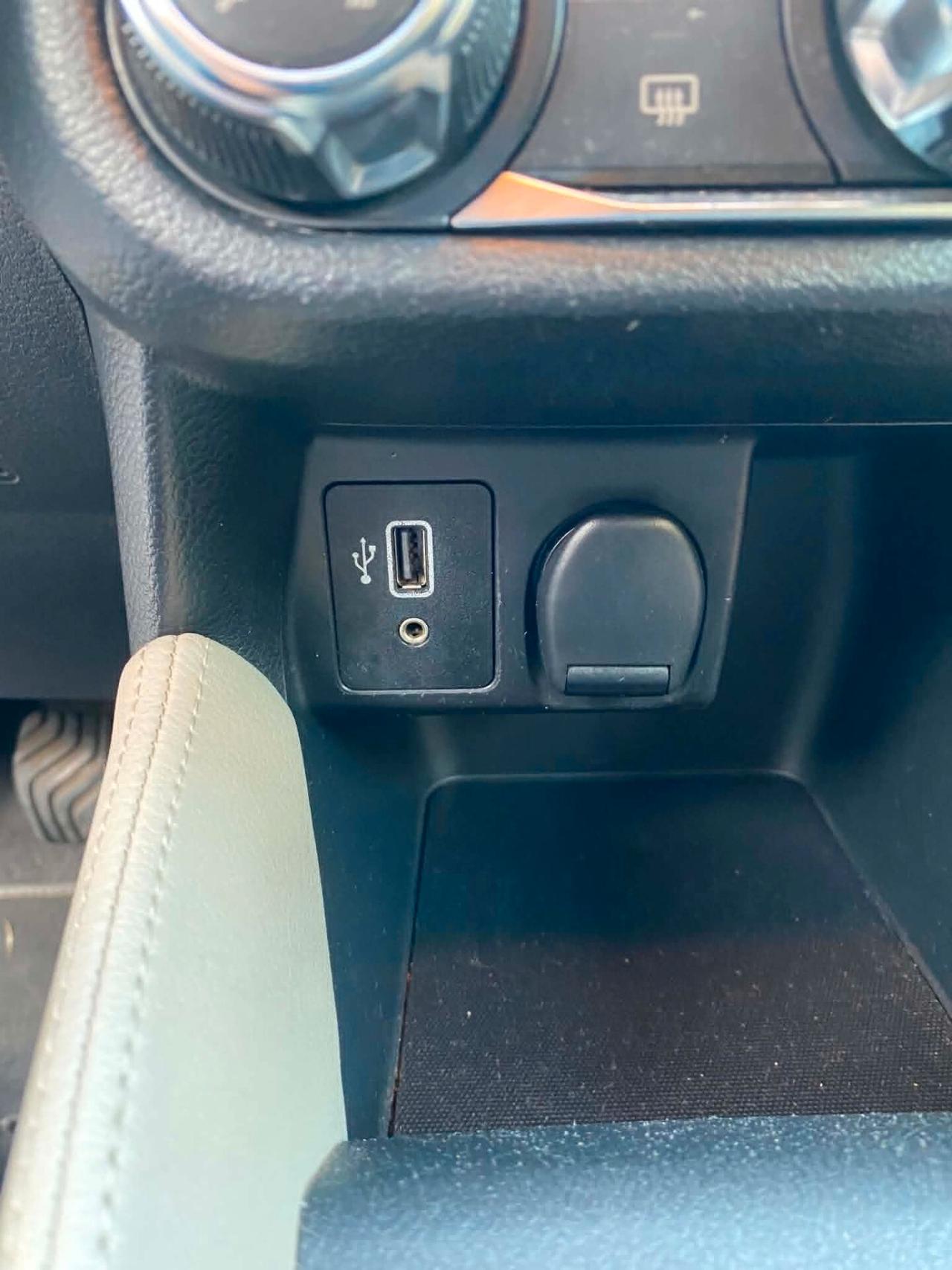 Nissan Micra IG-T 100 5 p Nuova a Prezzo