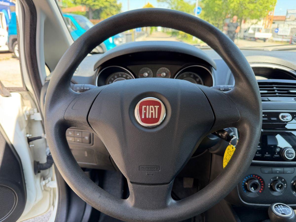 FIAT - Punto - 1.4 8V 5p. Easypower Street