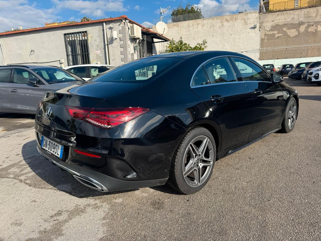 Mercedes-benz CLA 180 d Premium