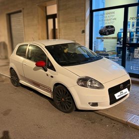 Fiat Punto 1.2 benzina allestimento Abarth 120cv