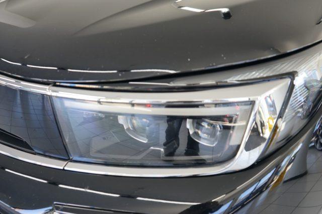 OPEL Grandland 1.5 diesel Ecotec aut. AT8 Business Elegance