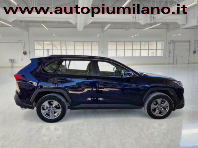 TOYOTA RAV 4 MY23 RAV4 2.5 HV (218CV) E-CVT 2WD Business