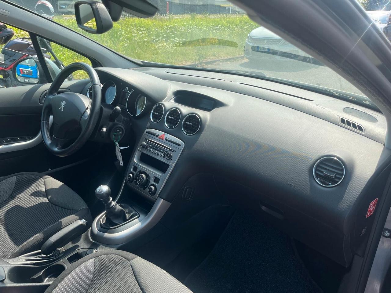 Peugeot 308 1.6 8V e-HDi 112CV 5p.
