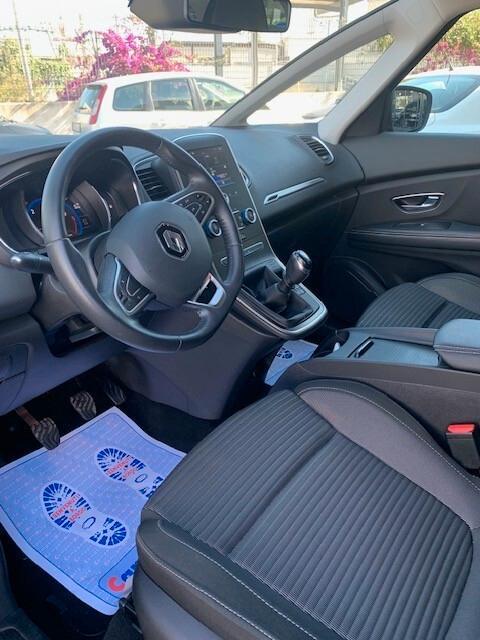 Renault Grand Scenic dCi 8V 110 CV Energy Sport Edition