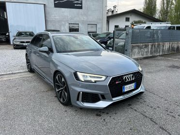 Audi A4 RS4 Avant 3.0 TFSI quattro tiptronic