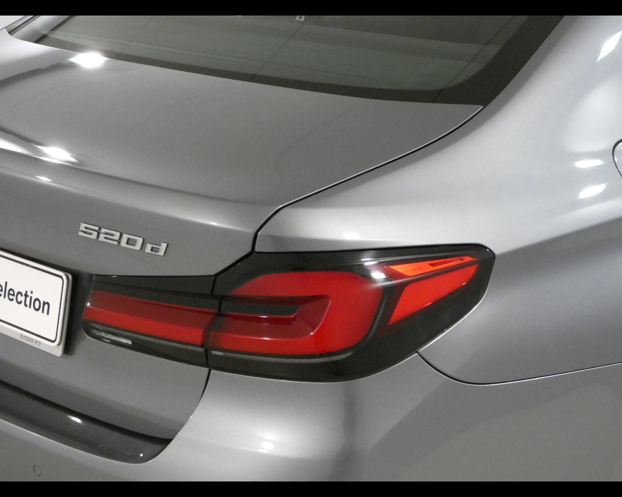 BMW Serie 5(G30/31/F90) - 520d 48V Business