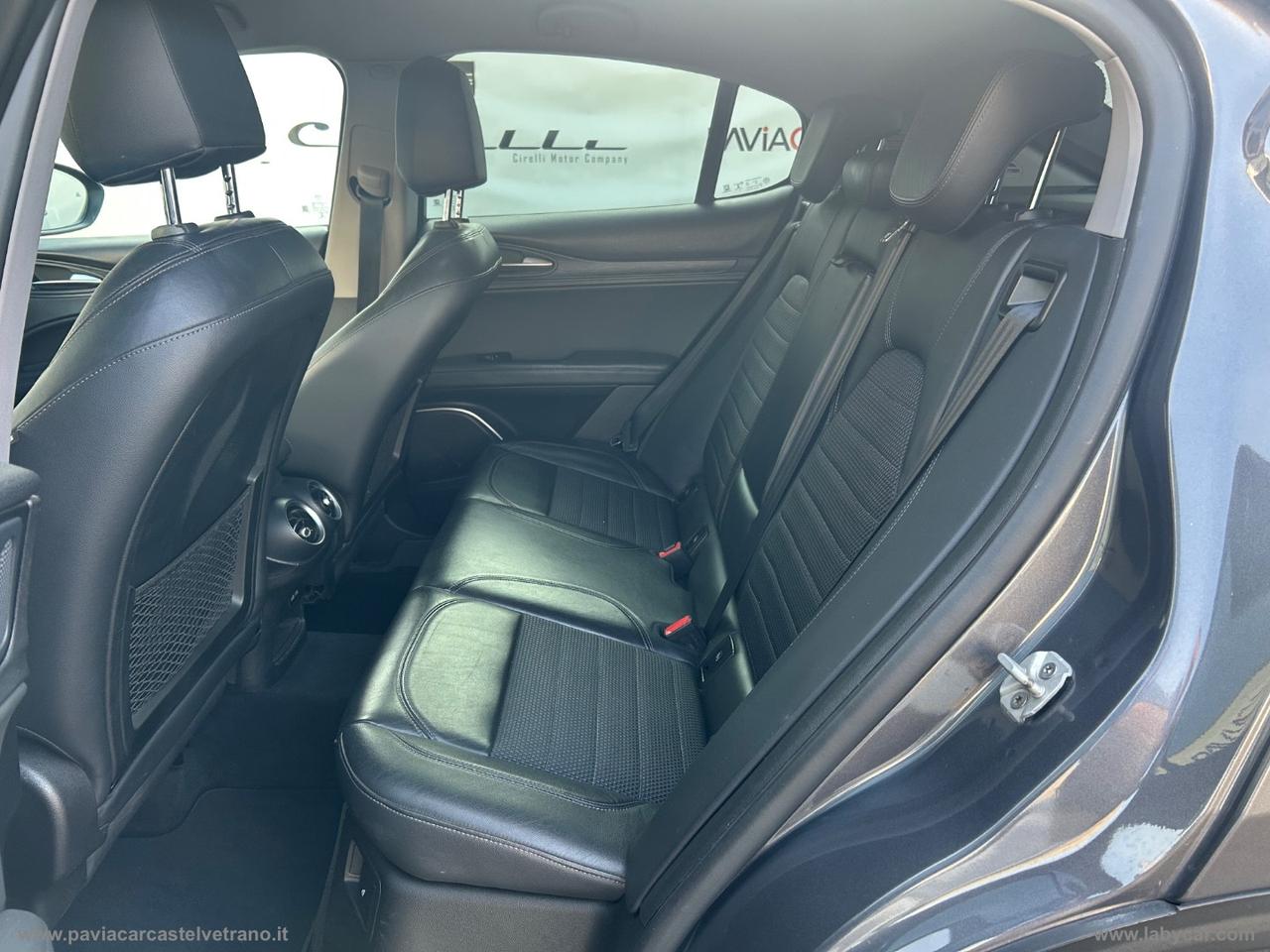 ALFA ROMEO Stelvio 2.2 T.diesel 180CV AT8 RWD Exec.