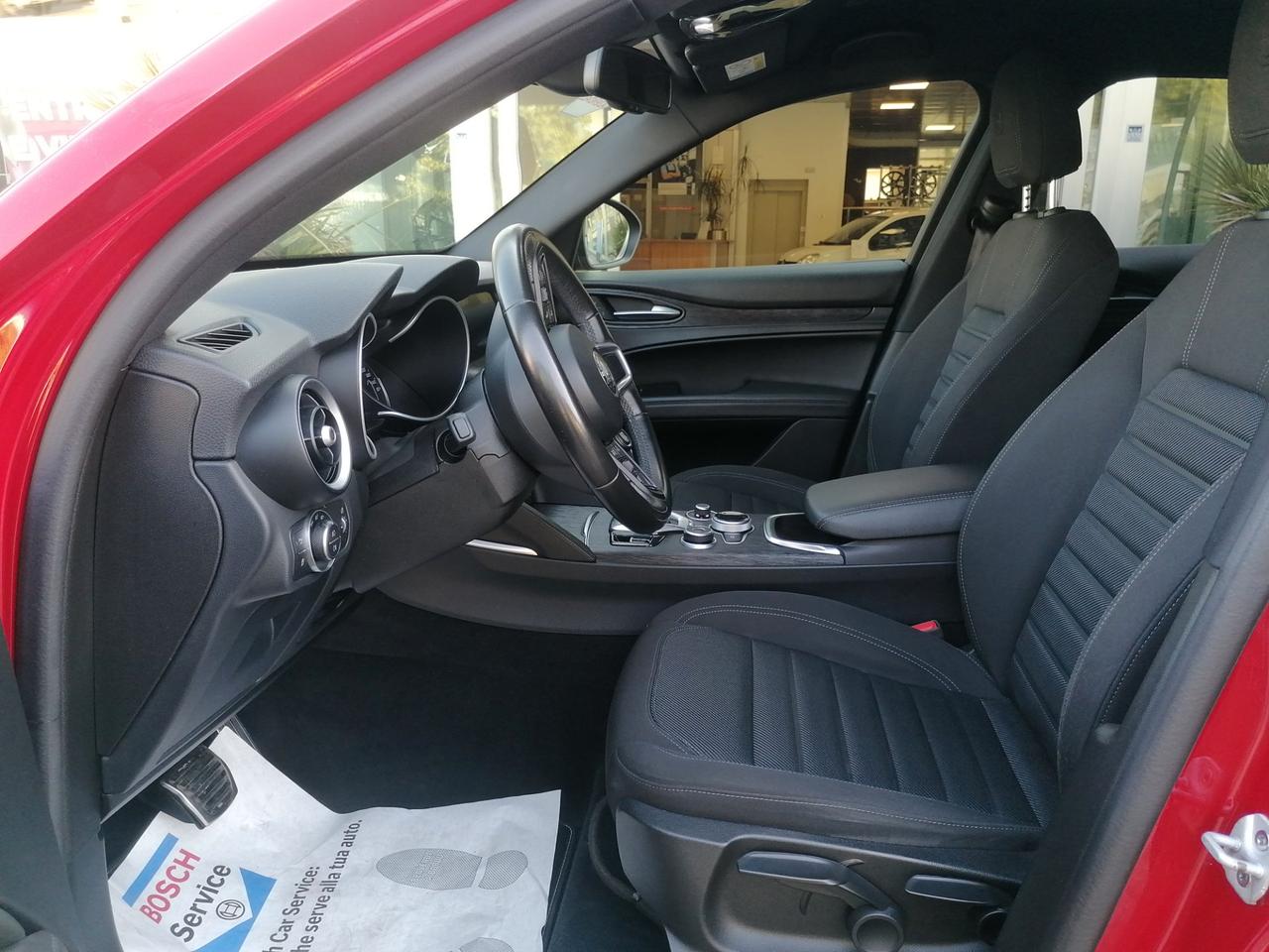 Alfa Romeo Stelvio 2.2 t Business rwd 160cv