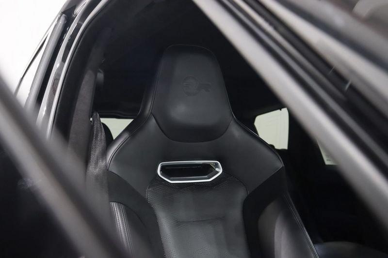 Land Rover RR Sport 5.0 V8 Supercharged 575 CV SVR