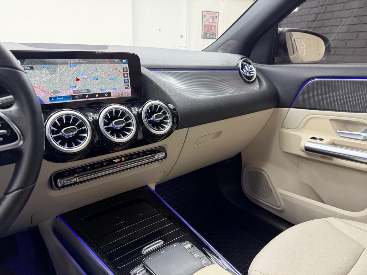 Mercedes-benz GLA 180 200 d Automatic Sport Plus IPER FULL NEO PATENTATI