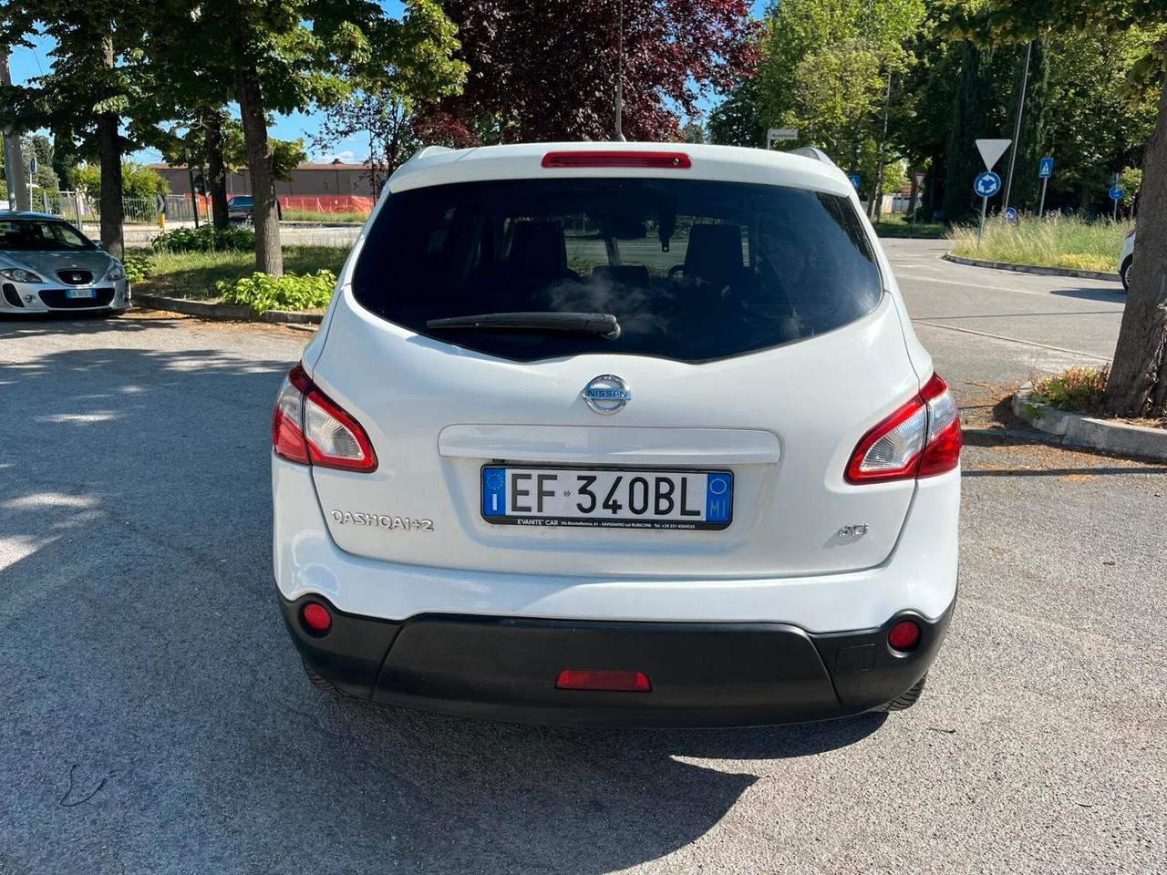 Nissan Qashqai Qashqai+2 2.0 dCi DPF Tekna