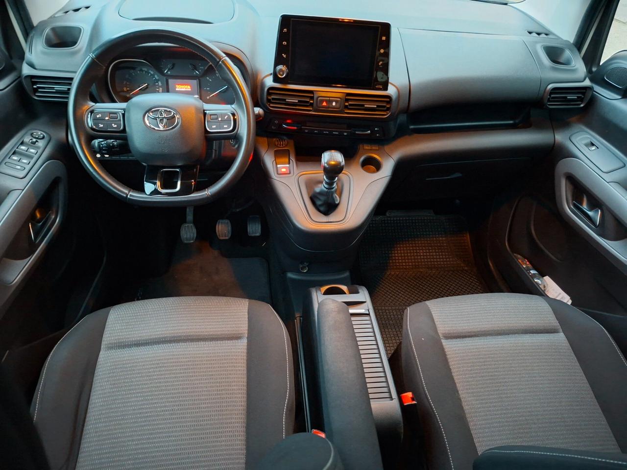 Toyota Proace Verso 1.5D L0 D Luxury