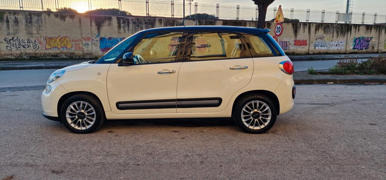 Fiat 500L 1.6 Multijet 120 CV Lounge Panoramic Edition