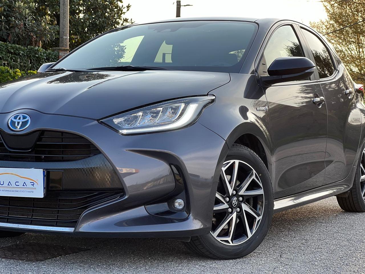 Toyota Yaris Lounge 1.5 HEV