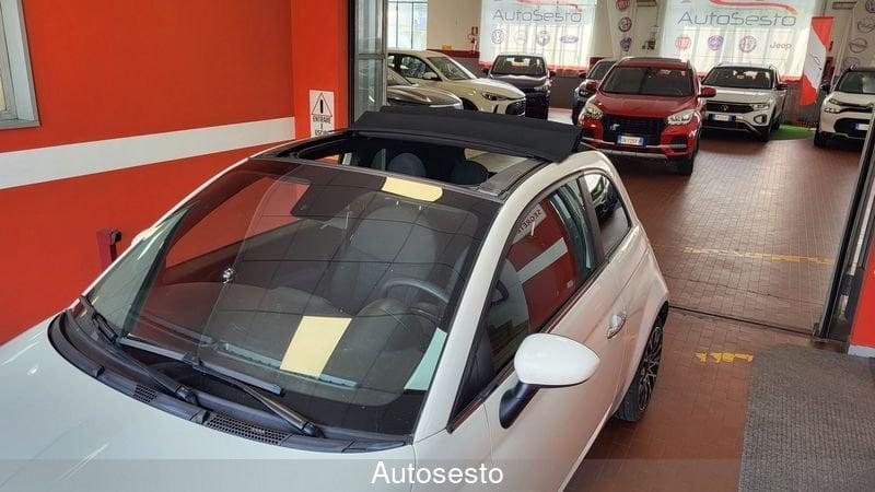 FIAT 500C 1.0 Hybrid Dolcevita
