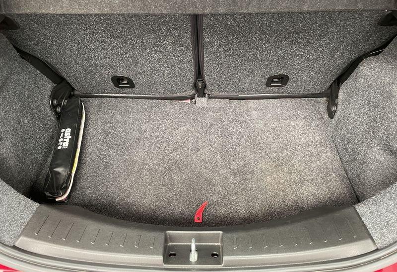 Lancia Ypsilon 1.0 FireFly 5 porte S&S Hybrid Silver