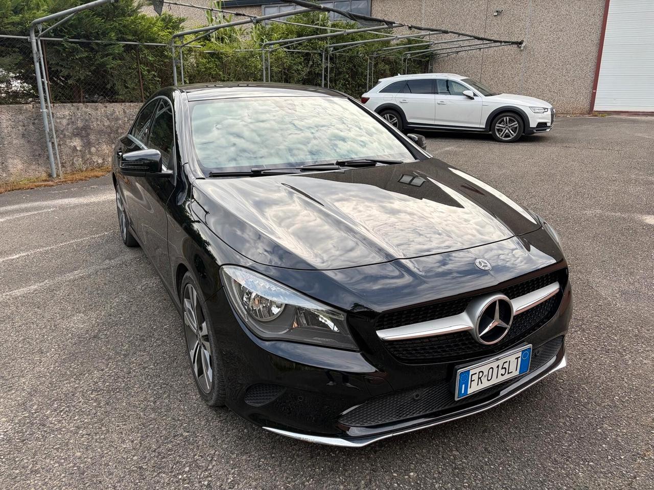 MERCEDES CLA 180 D AUTOMATIC BUSINESS