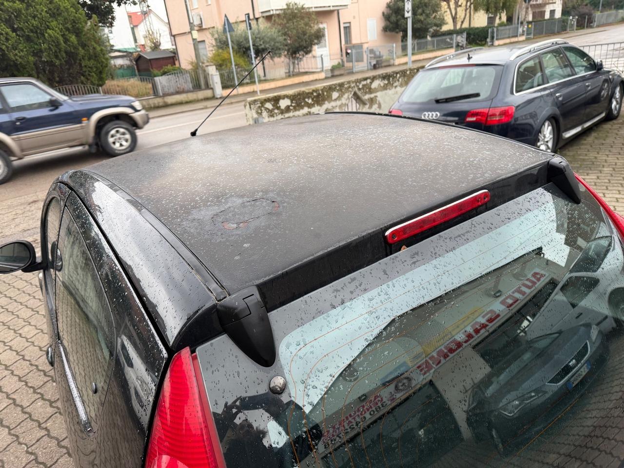 Peugeot 107 1.0 68CV 5p. Plaisir