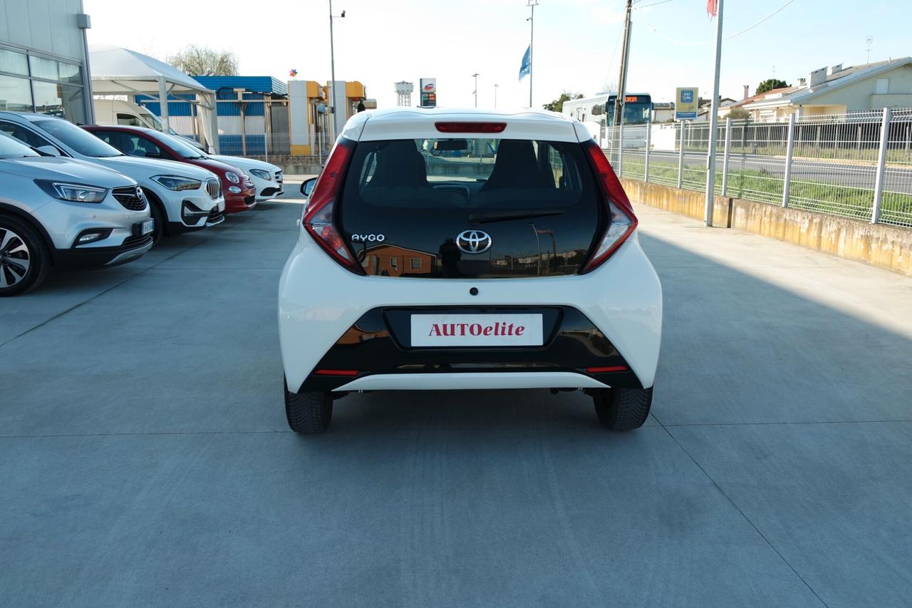 Toyota Aygo 1.0 VVT-i 72 CV 5 porte x-business