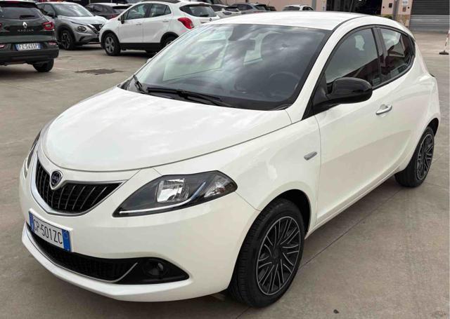 LANCIA Ypsilon 1.0 FireFly 5 porte S&S Hybrid Gold