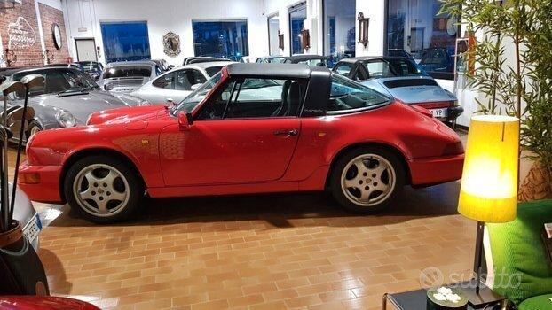 Porsche 911 964 911 Porsche Targa Carrera4 Book service italia