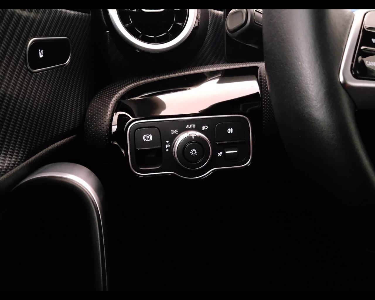 Mercedes-Benz Classe A - W177 2023 - A 180 d Progressive Advanced auto