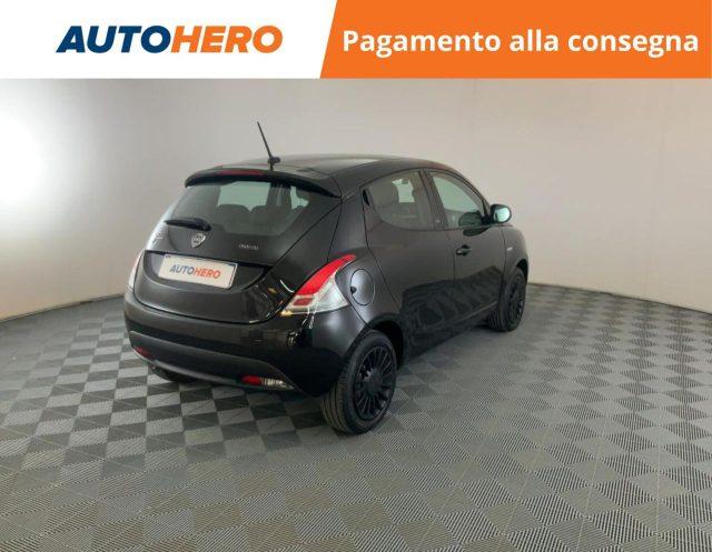 LANCIA Ypsilon 1.0 FireFly 5 porte S&S Hybrid Ecochic Silver