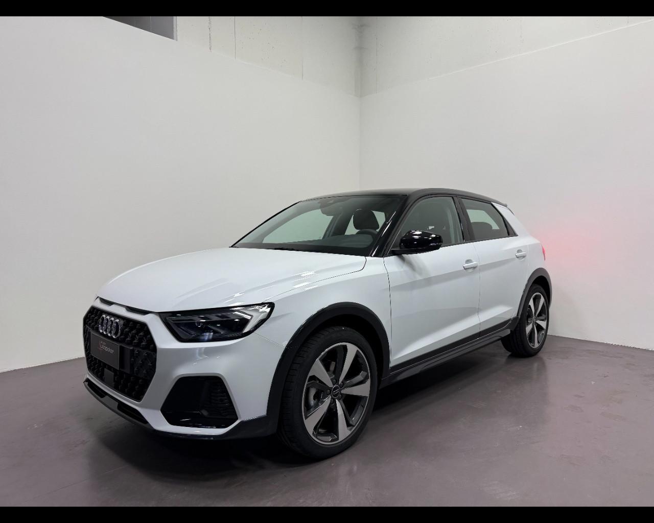 AUDI A1 ALLSTREET 30 TFSI S-TRONIC IDENTITY CONTRAST