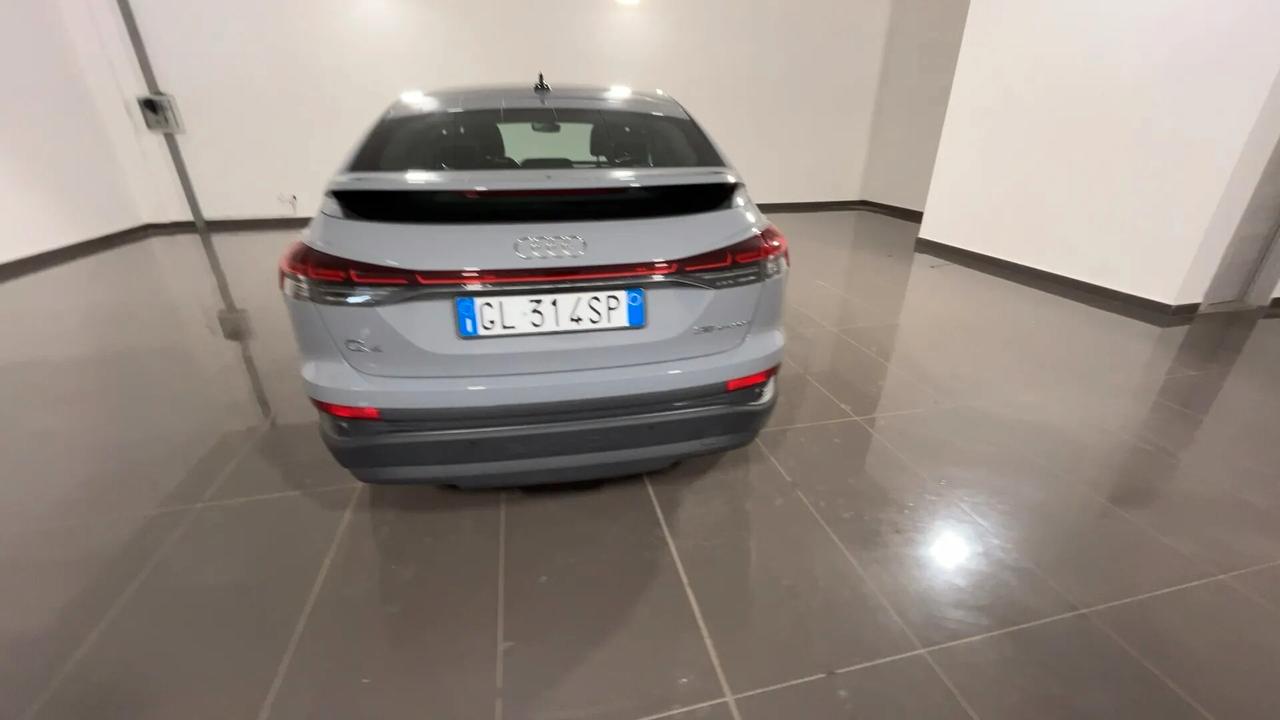 Audi Q4 35 e-tron Business