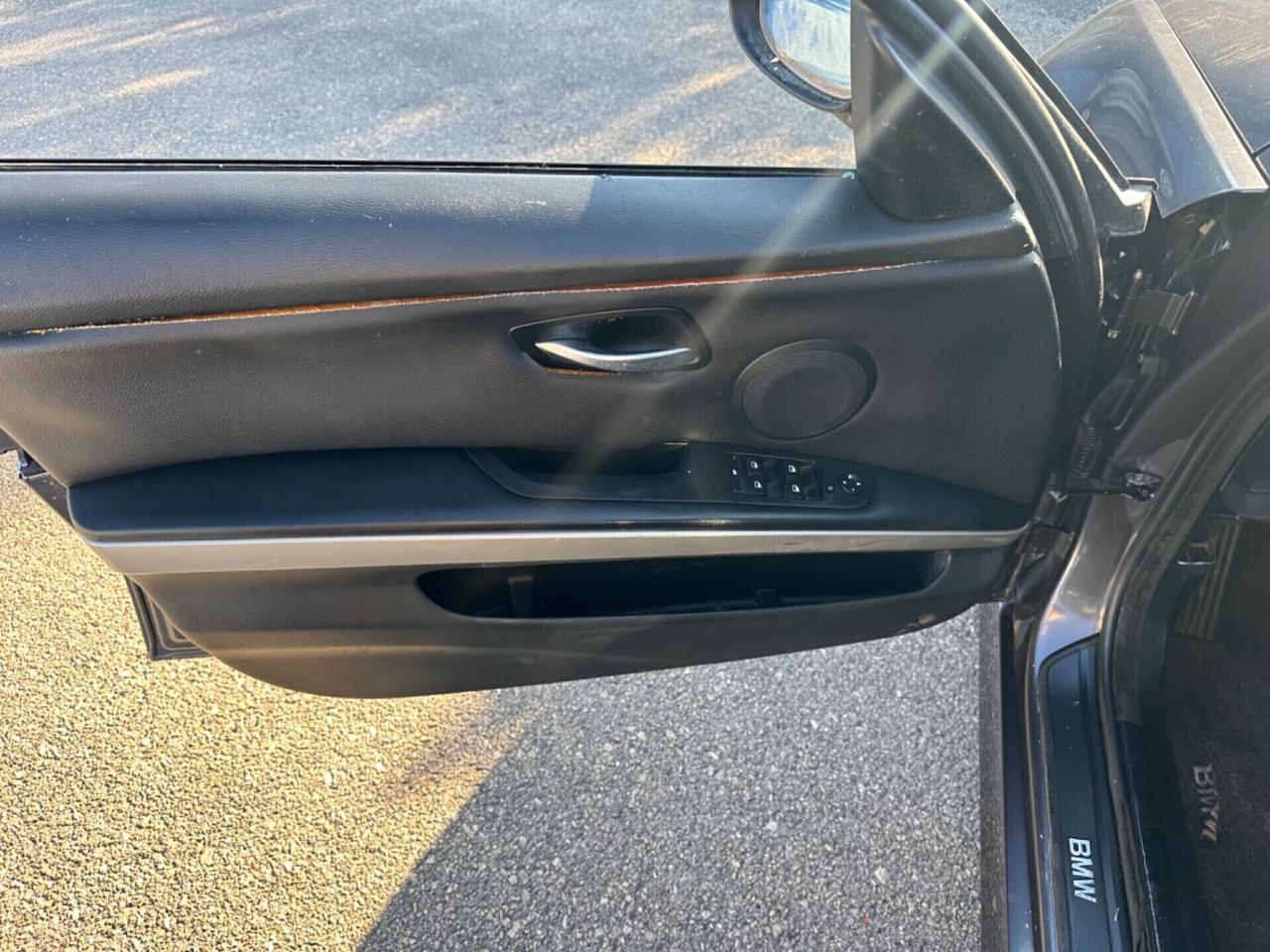 Bmw 320 LEGGI ANNUNCIO