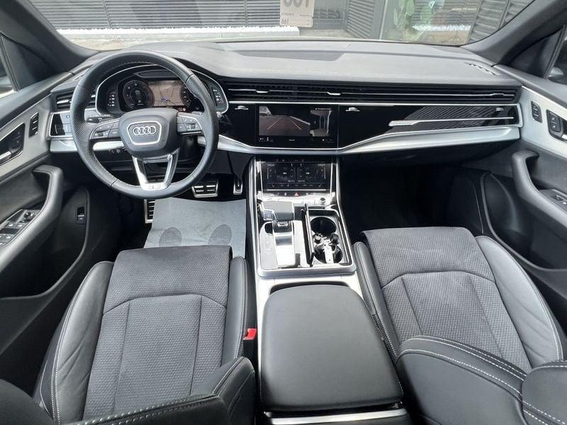 Audi Q8 50 TDI 210kW quattro tip. S Line Edition 286cv