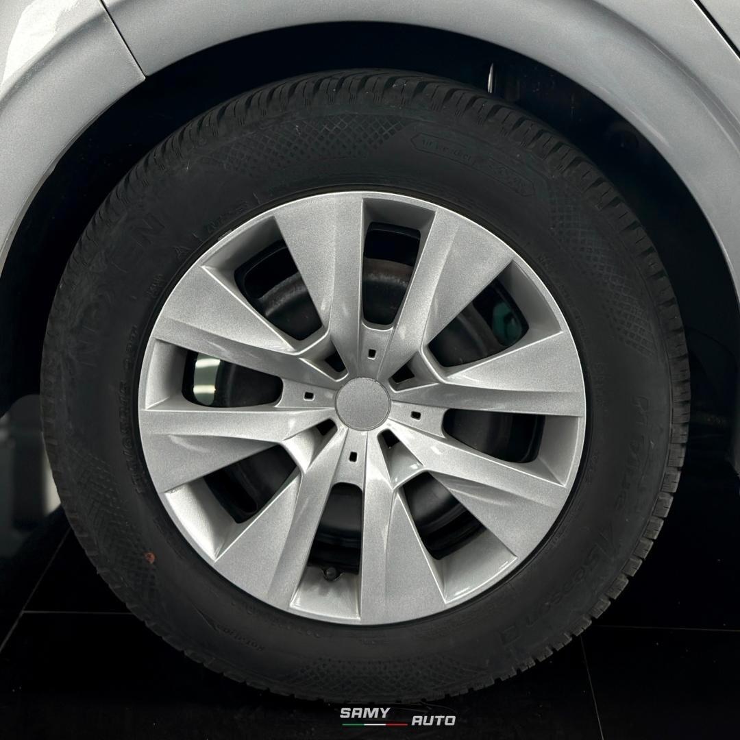 Peugeot 208 1.4 HDi 68 CV 5 porte Access