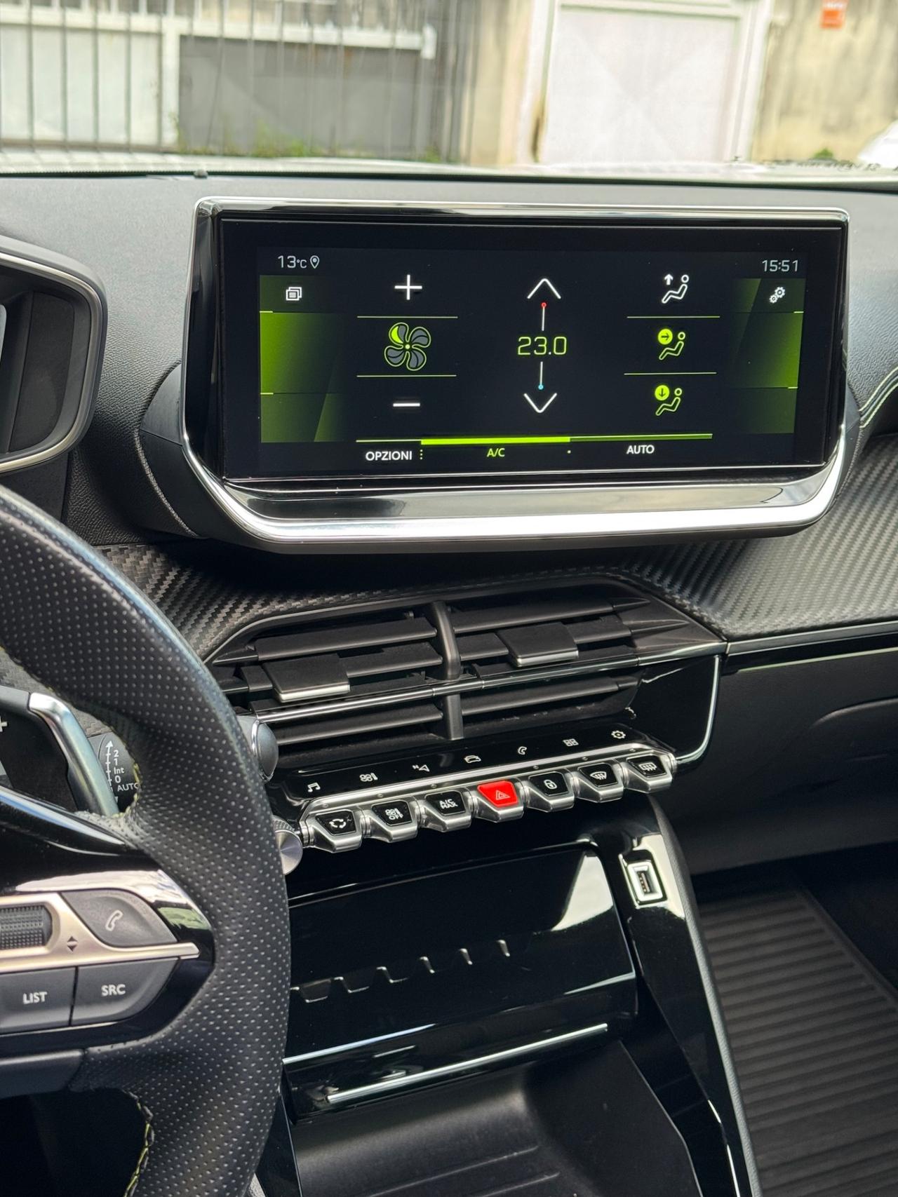 Peugeot 2008 BlueHDi 130 S&S EAT8 GT Pack