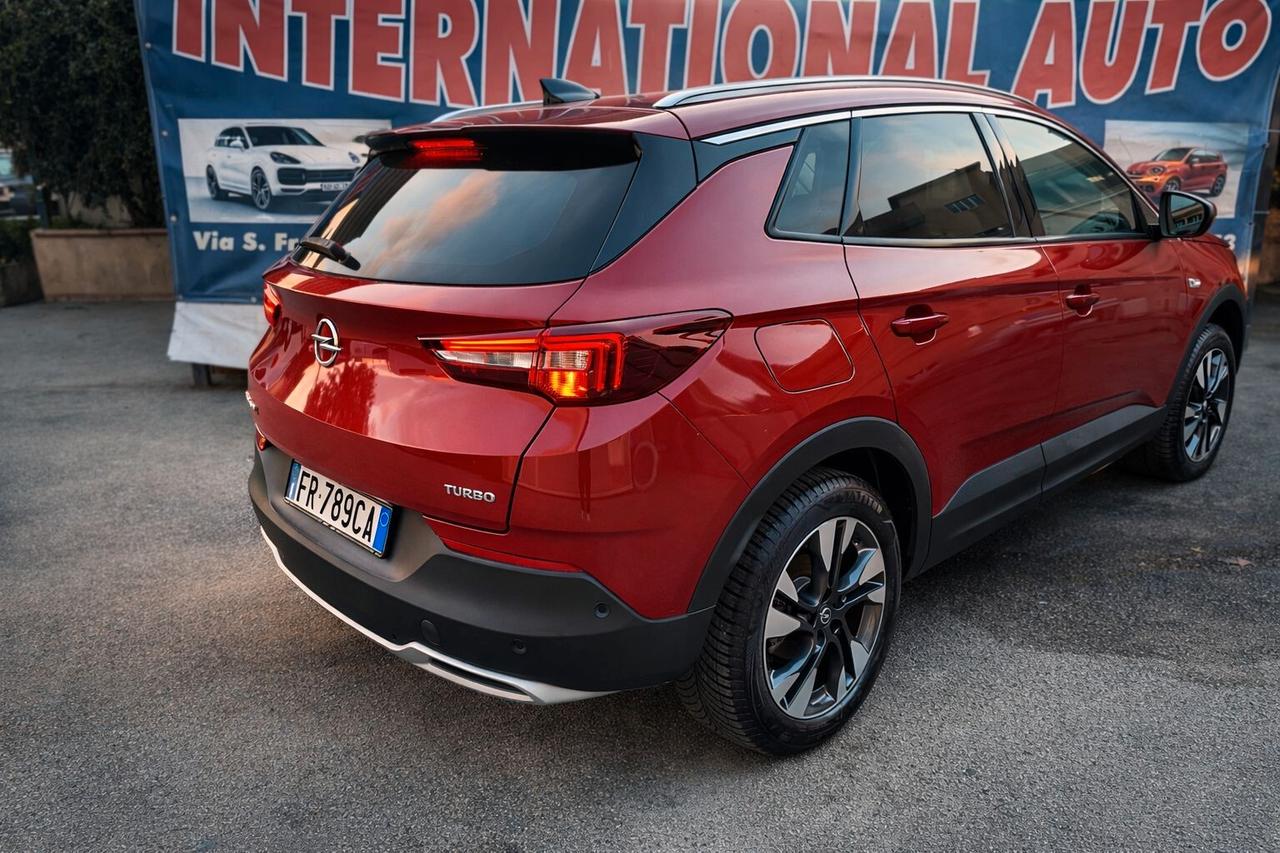 Opel Grandland 1.2 130 CV