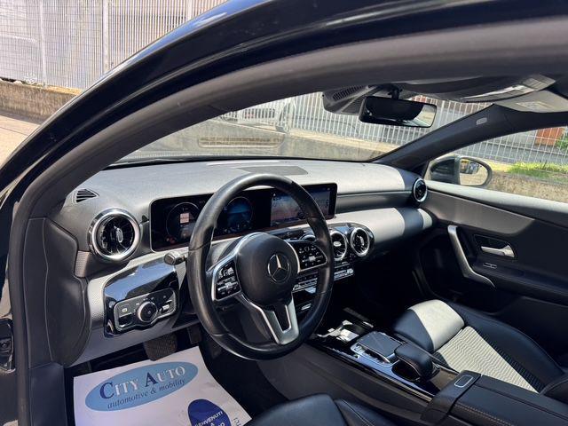 MERCEDES-BENZ A 180 d Automatic Sport SOLI KM. 46.300