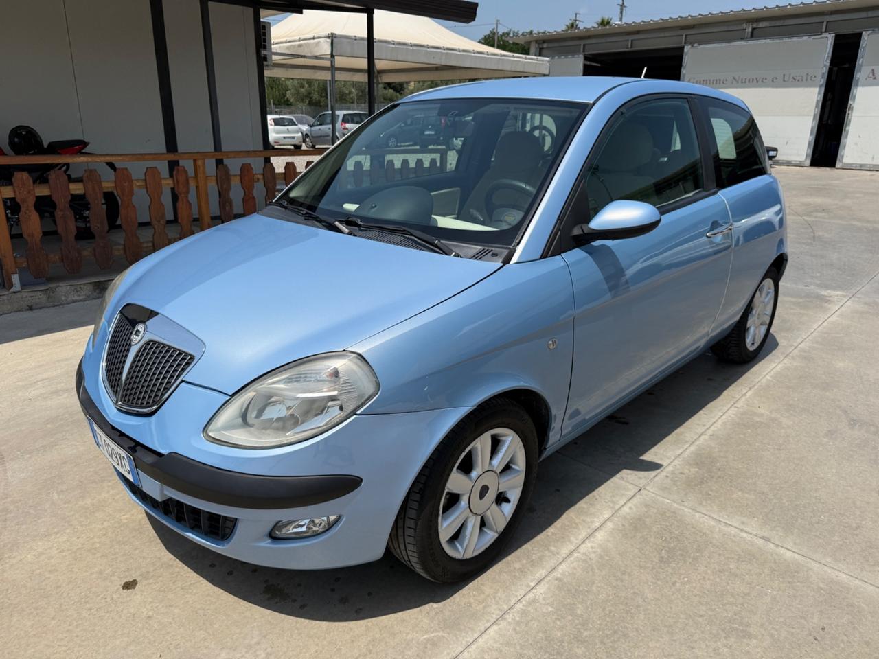 Lancia Ypsilon 1.3 Multijet 16V Argento